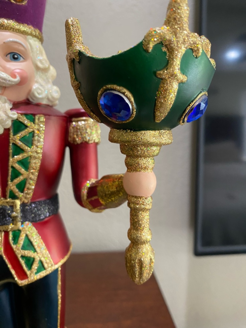 King Design, Nutcracker Candle Holders, Christmas Holiday Decor - Picture 6 of 16